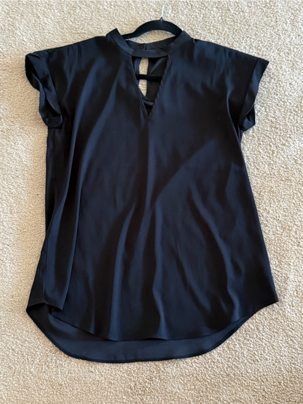 Express Black Satin Mock Neck Keyhole Blouse Top Women’s Size Medium